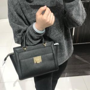 NWT Michael Kors Small Tina Top Handle